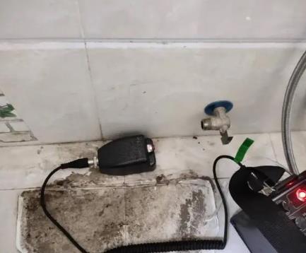 湖南屋顶漏水维修公司分享下卫生间漏水的危害及解决方法